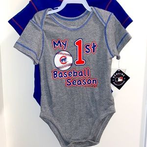 NWT Authentic MLB 2 piece Cubs Onesies 18M